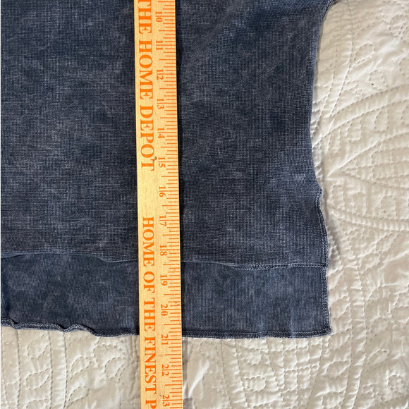 Women's Distressed Oversized Crop Top Small Waffle Knit Casual Pullover Cut Out - Picture 9 of 9